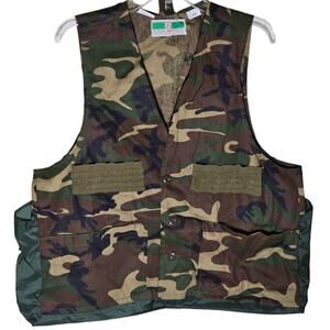 Vintage Hunting Camo Vest Mens Large 42/44 Classic Camouflage Utility Hunting